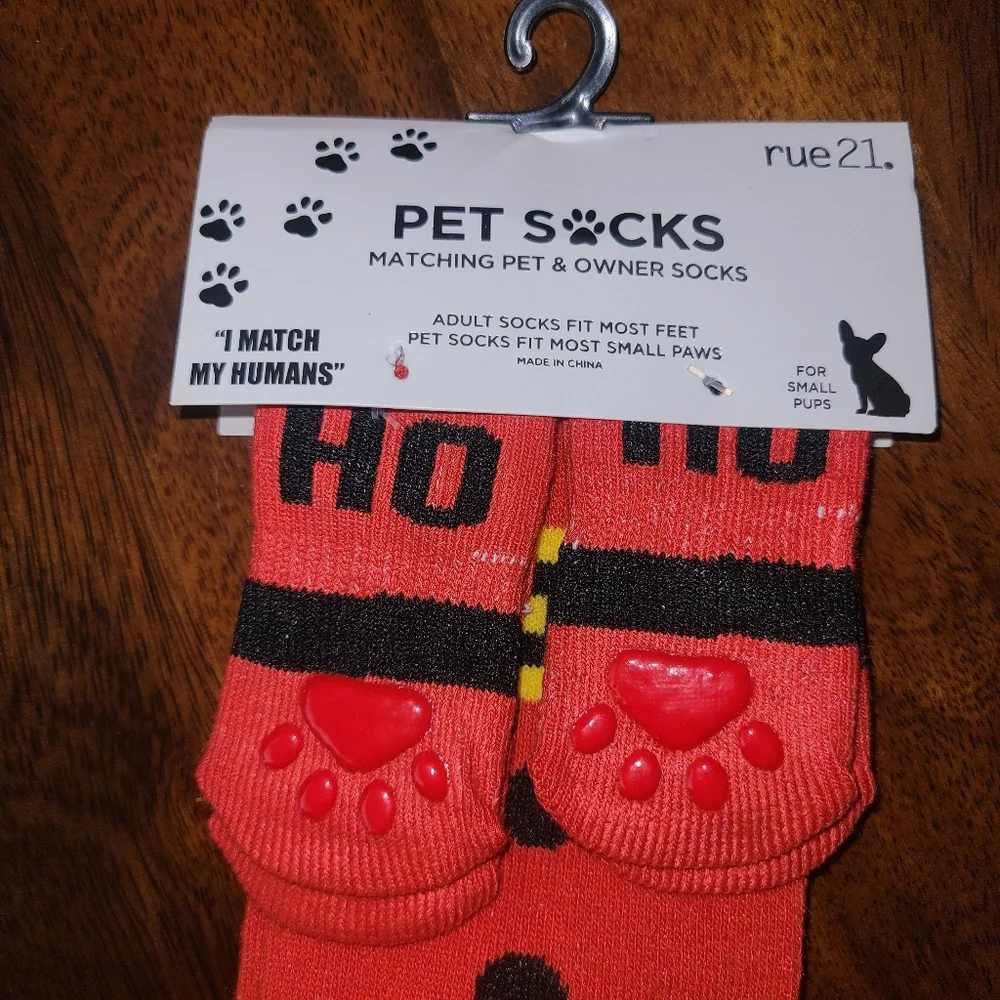 Rue21 Pet Socks Christmas Ho Ho Red Matching Pet & Owner Socks Small Pups NWT